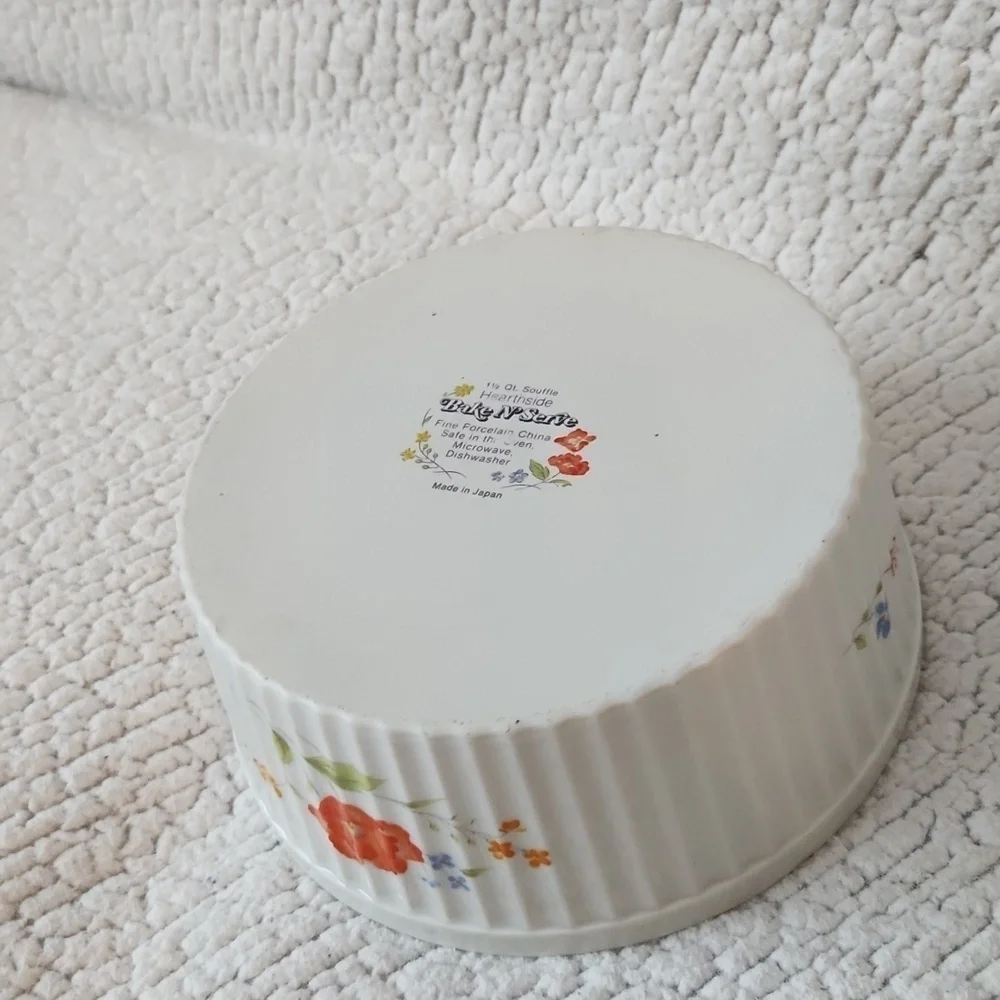 Vintage 80's Heartside Bake N Serve 1.5 qt. Souffle Porcelain floral baking dish